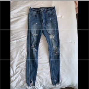 American Eagle Super Stretch Ripped Skinny Jeans